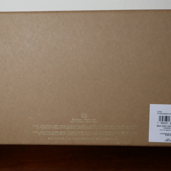 Coach Corner Zip Wristlet Snowman Snowman Charm 'C' Charm Midnight Blue NIB - Picture 6 of 6